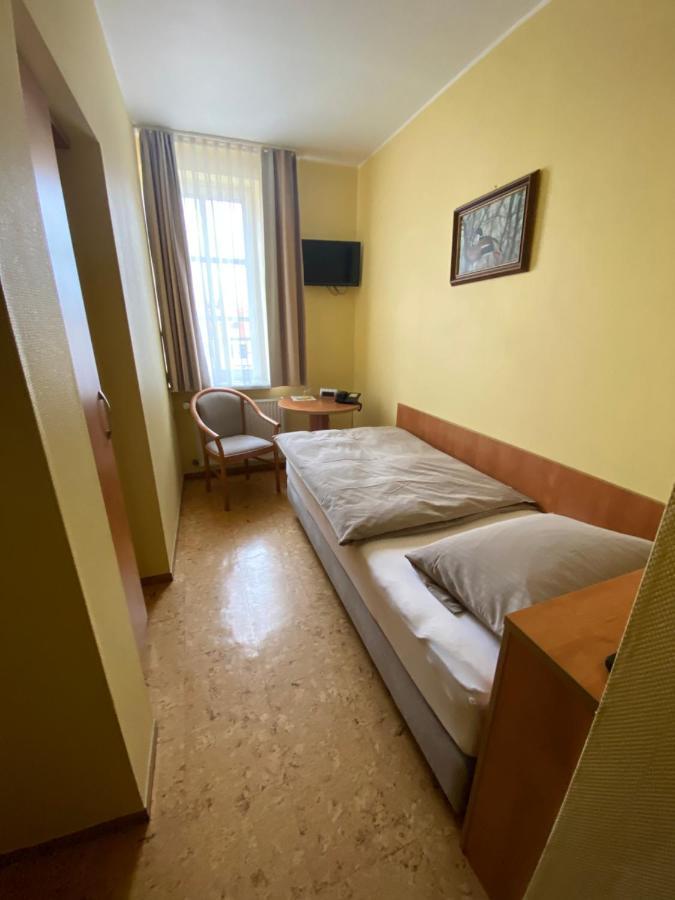 אופנהיים Hotel Gold'Ne Krone מראה חיצוני תמונה
